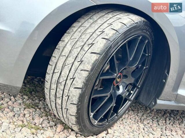 Серый Фольксваген Гольф, объемом двигателя 1.8 л и пробегом 194 тыс. км за 11800 $, фото 11 на Automoto.ua