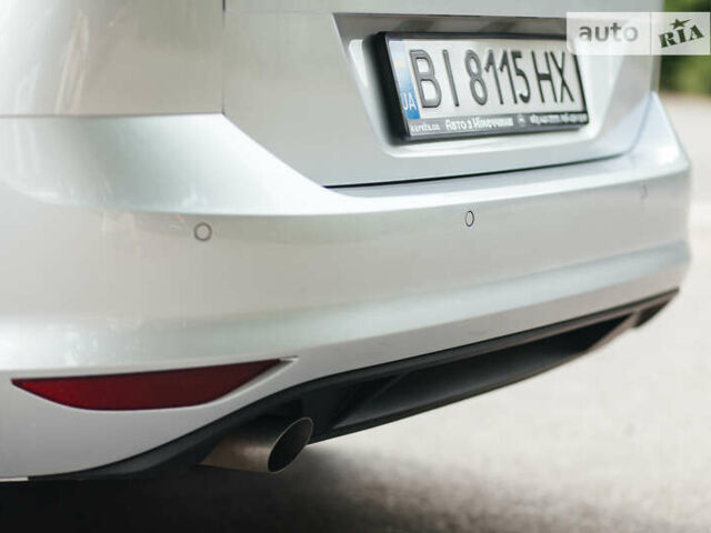 Серый Фольксваген Гольф, объемом двигателя 1.6 л и пробегом 250 тыс. км за 11100 $, фото 60 на Automoto.ua