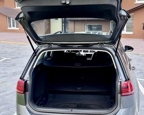 Сірий Фольксваген Гольф, об'ємом двигуна 1.8 л та пробігом 164 тис. км за 12800 $, фото 8 на Automoto.ua