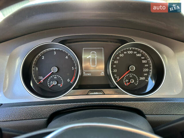Фольксваген Гольф 2015 в Червонограде на Automoto.ua Серый Фольксваген Гольф, объемом двигателя 1.6 л и пробегом 223 тыс. км за 12157 $, фото 38 на Automoto.ua