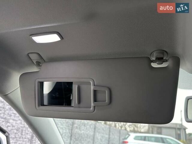 Серый Фольксваген Гольф, объемом двигателя 1.6 л и пробегом 236 тыс. км за 11450 $, фото 59 на Automoto.ua