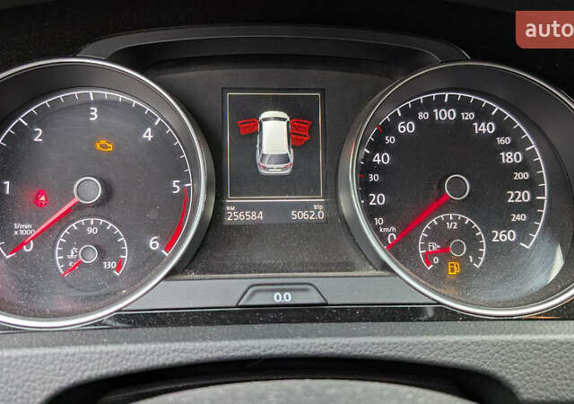 Серый Фольксваген Гольф, объемом двигателя 1.6 л и пробегом 256 тыс. км за 11200 $, фото 12 на Automoto.ua