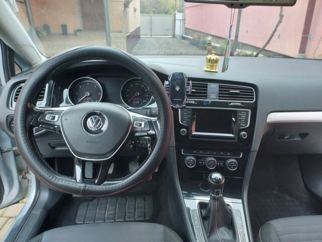 Сірий Фольксваген Гольф, об'ємом двигуна 1.6 л та пробігом 239 тис. км за 10750 $, фото 5 на Automoto.ua