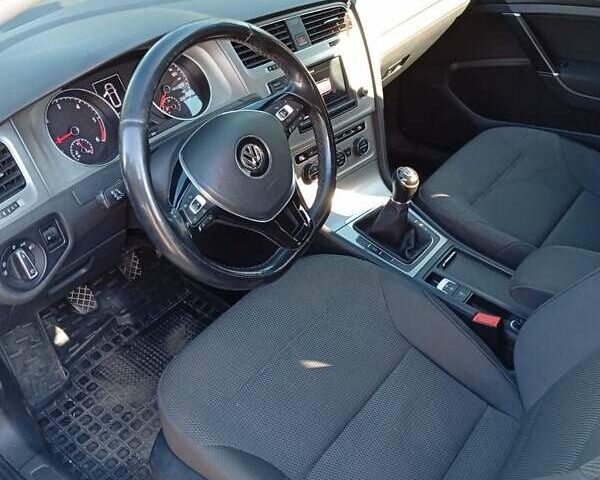 Серый Фольксваген Гольф, объемом двигателя 1.6 л и пробегом 262 тыс. км за 9500 $, фото 13 на Automoto.ua