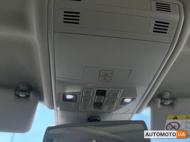 Серый Фольксваген Гольф, объемом двигателя 1.6 л и пробегом 277 тыс. км за 11700 $, фото 24 на Automoto.ua