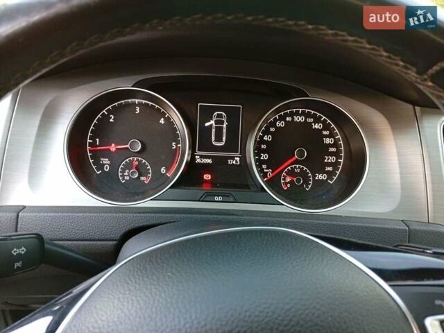 Серый Фольксваген Гольф, объемом двигателя 1.6 л и пробегом 262 тыс. км за 9500 $, фото 15 на Automoto.ua