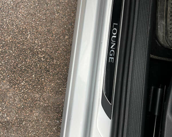 Серый Фольксваген Гольф, объемом двигателя 1.6 л и пробегом 257 тыс. км за 11400 $, фото 9 на Automoto.ua