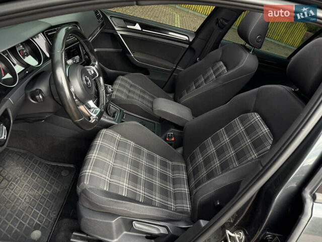 Серый Фольксваген Гольф, объемом двигателя 1.97 л и пробегом 333 тыс. км за 11999 $, фото 43 на Automoto.ua