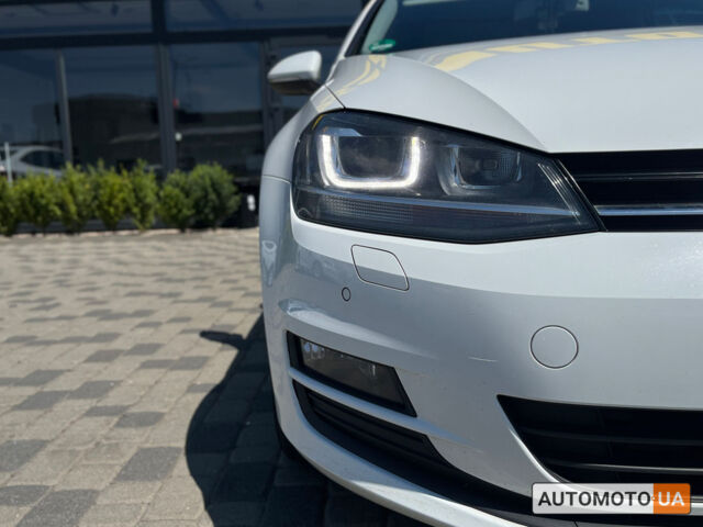 Серый Фольксваген Гольф, объемом двигателя 1.6 л и пробегом 277 тыс. км за 11700 $, фото 10 на Automoto.ua