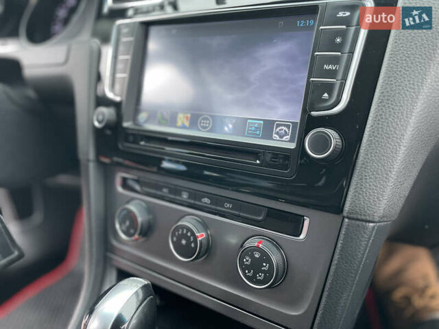 Сірий Фольксваген Гольф, об'ємом двигуна 1.4 л та пробігом 196 тис. км за 9800 $, фото 8 на Automoto.ua