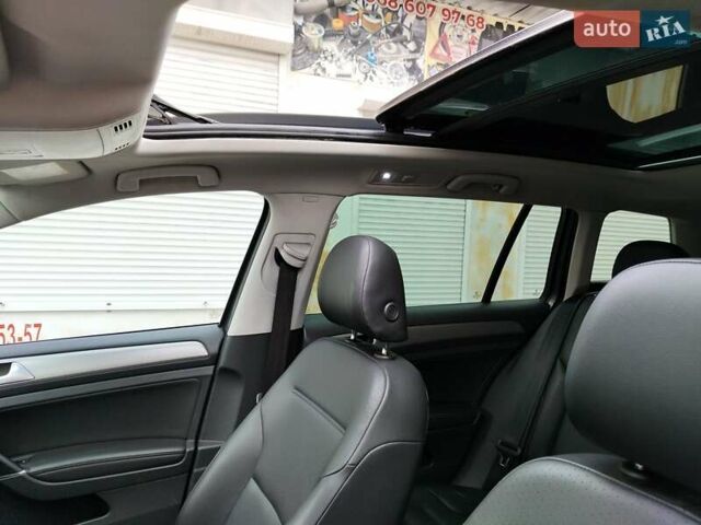 Серый Фольксваген Гольф, объемом двигателя 1.97 л и пробегом 269 тыс. км за 11400 $, фото 18 на Automoto.ua