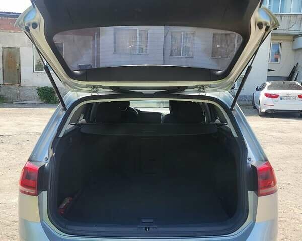 Сірий Фольксваген Гольф, об'ємом двигуна 1.97 л та пробігом 95 тис. км за 12500 $, фото 5 на Automoto.ua