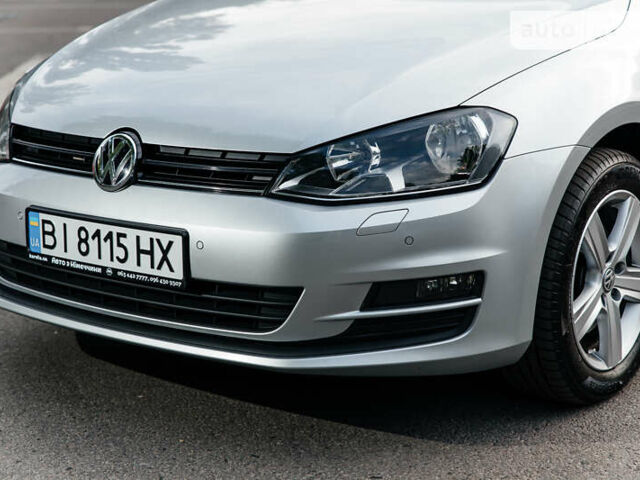 Серый Фольксваген Гольф, объемом двигателя 1.6 л и пробегом 250 тыс. км за 11100 $, фото 7 на Automoto.ua