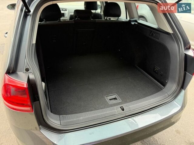 Сірий Фольксваген Гольф, об'ємом двигуна 2 л та пробігом 167 тис. км за 13500 $, фото 19 на Automoto.ua