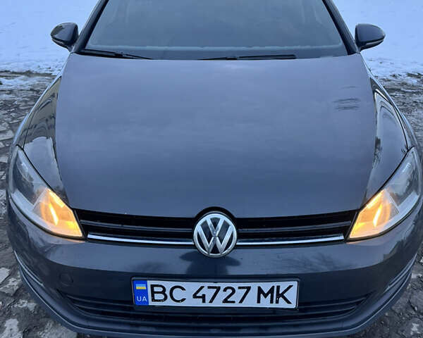 Серый Фольксваген Гольф, объемом двигателя 1.6 л и пробегом 303 тыс. км за 9300 $, фото 5 на Automoto.ua