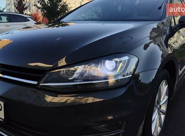 Сірий Фольксваген Гольф, об'ємом двигуна 1.6 л та пробігом 293 тис. км за 11800 $, фото 55 на Automoto.ua