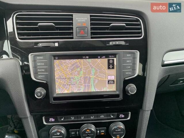 Сірий Фольксваген Гольф, об'ємом двигуна 2 л та пробігом 132 тис. км за 15900 $, фото 9 на Automoto.ua