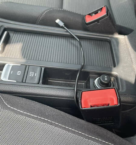 Серый Фольксваген Гольф, объемом двигателя 1.6 л и пробегом 250 тыс. км за 12300 $, фото 19 на Automoto.ua