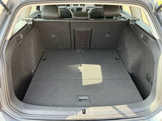 Серый Фольксваген Гольф, объемом двигателя 1.8 л и пробегом 199 тыс. км за 12500 $, фото 20 на Automoto.ua