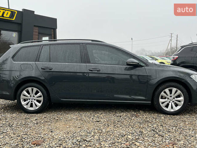 Сірий Фольксваген Гольф, об'ємом двигуна 1.6 л та пробігом 282 тис. км за 10500 $, фото 7 на Automoto.ua