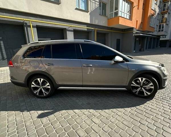 Сірий Фольксваген Гольф, об'ємом двигуна 1.98 л та пробігом 210 тис. км за 11500 $, фото 5 на Automoto.ua