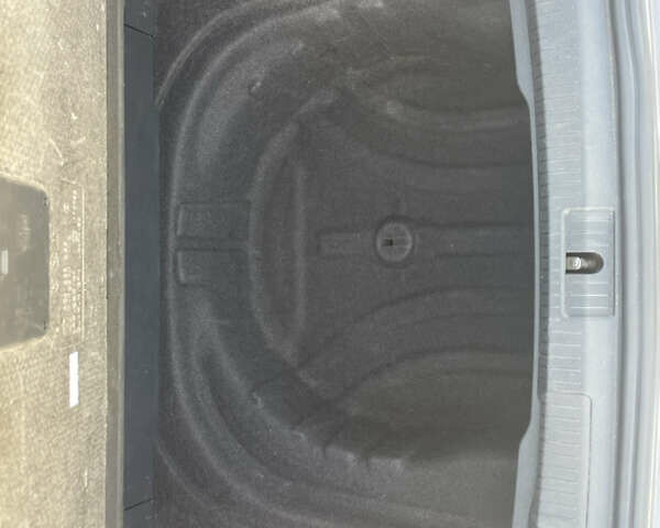 Серый Фольксваген Гольф, объемом двигателя 2 л и пробегом 238 тыс. км за 14000 $, фото 14 на Automoto.ua