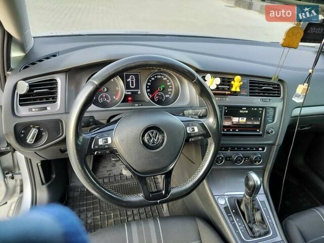 Сірий Фольксваген Гольф, об'ємом двигуна 1.97 л та пробігом 320 тис. км за 13299 $, фото 12 на Automoto.ua