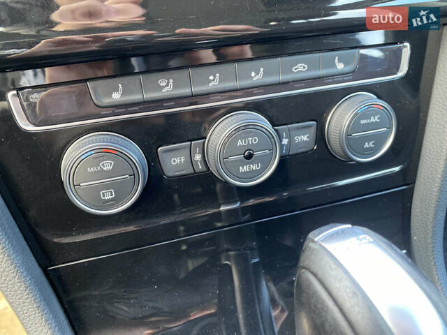 Сірий Фольксваген Гольф, об'ємом двигуна 2 л та пробігом 260 тис. км за 11900 $, фото 17 на Automoto.ua