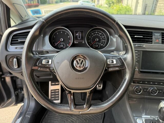 Серый Фольксваген Гольф, объемом двигателя 1.8 л и пробегом 199 тыс. км за 12500 $, фото 17 на Automoto.ua