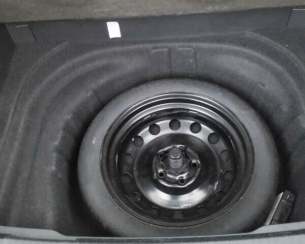 Сірий Фольксваген Гольф, об'ємом двигуна 1.6 л та пробігом 335 тис. км за 11200 $, фото 18 на Automoto.ua