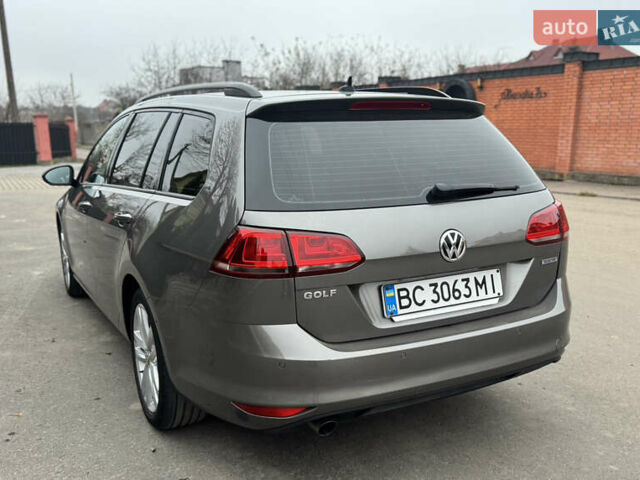Серый Фольксваген Гольф, объемом двигателя 1.6 л и пробегом 247 тыс. км за 10800 $, фото 6 на Automoto.ua