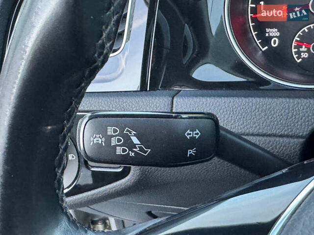 Сірий Фольксваген Гольф, об'ємом двигуна 1.6 л та пробігом 335 тис. км за 11999 $, фото 52 на Automoto.ua