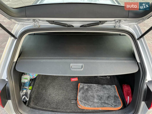 Серый Фольксваген Гольф, объемом двигателя 1.8 л и пробегом 80 тыс. км за 10500 $, фото 14 на Automoto.ua