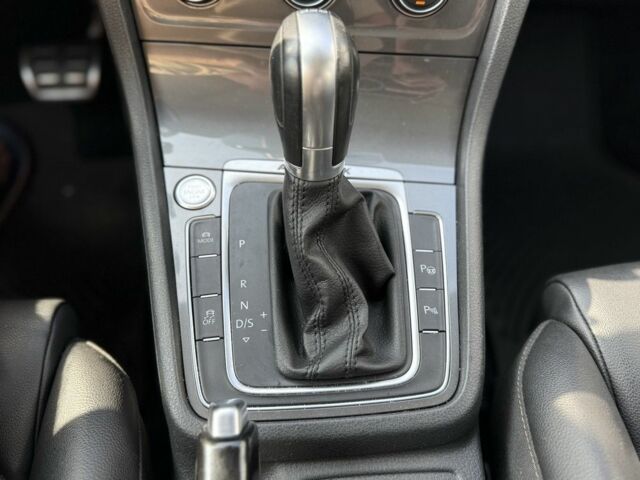 Серый Фольксваген Гольф, объемом двигателя 1.8 л и пробегом 199 тыс. км за 12500 $, фото 16 на Automoto.ua