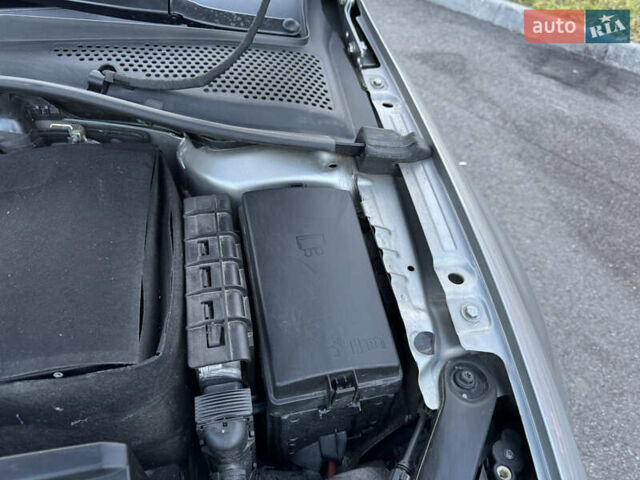 Сірий Фольксваген Гольф, об'ємом двигуна 1.6 л та пробігом 335 тис. км за 11999 $, фото 83 на Automoto.ua