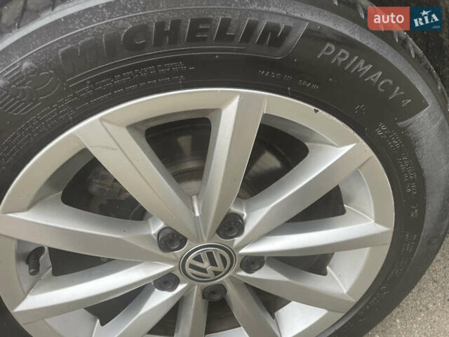 Серый Фольксваген Гольф, объемом двигателя 1.6 л и пробегом 331 тыс. км за 11200 $, фото 15 на Automoto.ua
