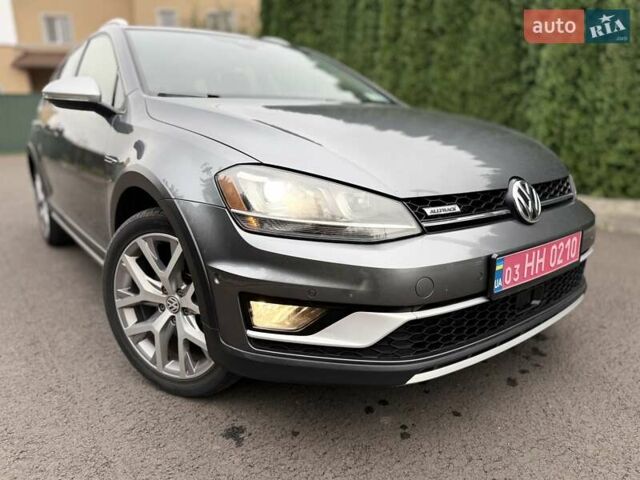 Серый Фольксваген Гольф, объемом двигателя 1.8 л и пробегом 199 тыс. км за 12200 $, фото 20 на Automoto.ua