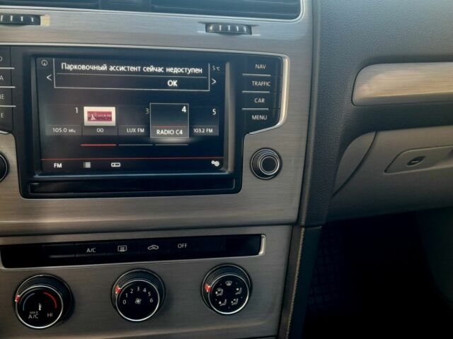 Серый Фольксваген Гольф, объемом двигателя 1.6 л и пробегом 250 тыс. км за 11000 $, фото 17 на Automoto.ua