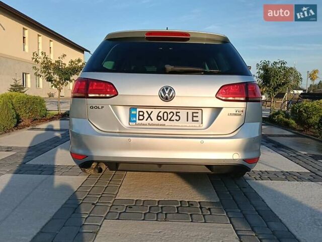 Серый Фольксваген Гольф, объемом двигателя 1.6 л и пробегом 233 тыс. км за 10700 $, фото 2 на Automoto.ua
