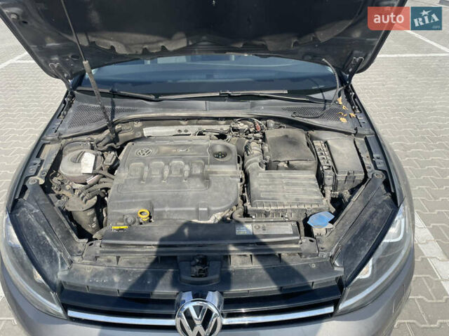 Серый Фольксваген Гольф, объемом двигателя 2 л и пробегом 238 тыс. км за 14000 $, фото 12 на Automoto.ua
