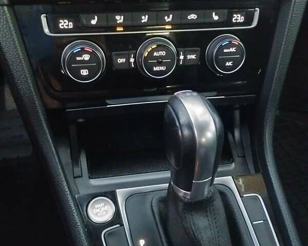 Сірий Фольксваген Гольф, об'ємом двигуна 1.6 л та пробігом 335 тис. км за 11200 $, фото 34 на Automoto.ua