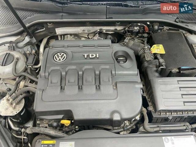 Серый Фольксваген Гольф, объемом двигателя 1.6 л и пробегом 236 тыс. км за 11999 $, фото 14 на Automoto.ua