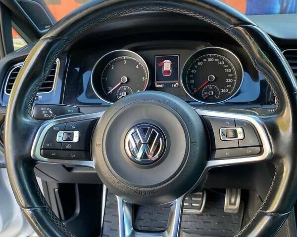 Серый Фольксваген Гольф, объемом двигателя 1.97 л и пробегом 189 тыс. км за 15900 $, фото 21 на Automoto.ua