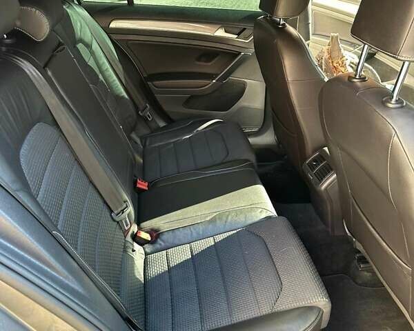 Сірий Фольксваген Гольф, об'ємом двигуна 1.98 л та пробігом 210 тис. км за 11500 $, фото 11 на Automoto.ua