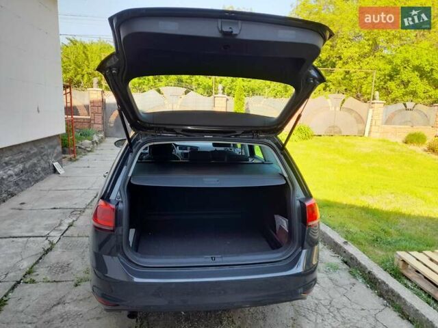 Сірий Фольксваген Гольф, об'ємом двигуна 1.6 л та пробігом 260 тис. км за 11500 $, фото 14 на Automoto.ua