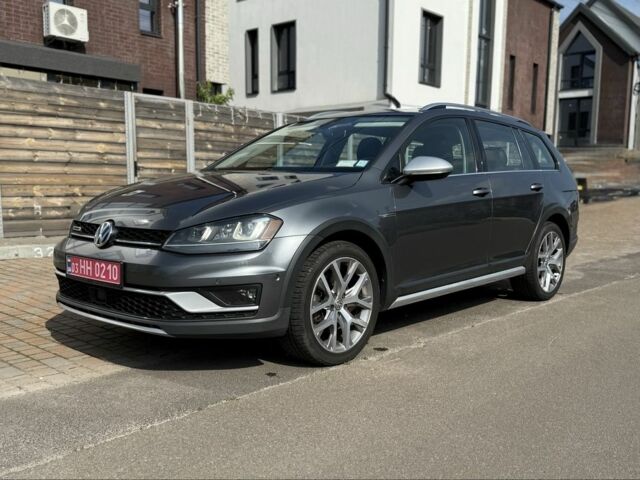 Серый Фольксваген Гольф, объемом двигателя 1.8 л и пробегом 199 тыс. км за 12500 $, фото 6 на Automoto.ua