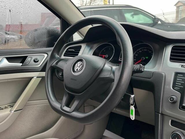 Сірий Фольксваген Гольф, об'ємом двигуна 1.6 л та пробігом 282 тис. км за 10500 $, фото 15 на Automoto.ua