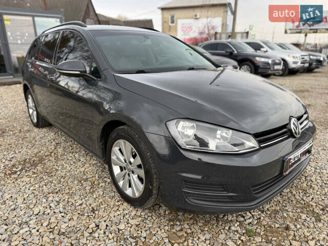 Серый Фольксваген Гольф, объемом двигателя 1.6 л и пробегом 272 тыс. км за 11200 $, фото 4 на Automoto.ua