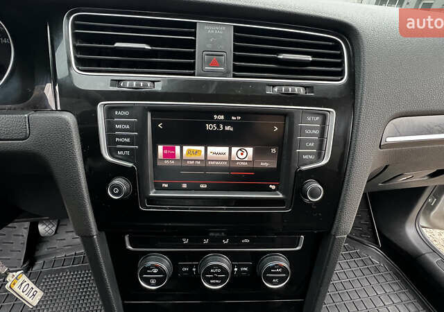 Серый Фольксваген Гольф, объемом двигателя 1.97 л и пробегом 300 тыс. км за 10700 $, фото 66 на Automoto.ua