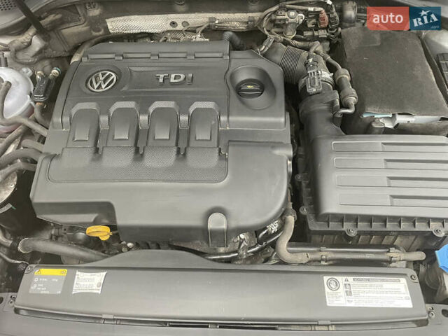Серый Фольксваген Гольф, объемом двигателя 1.6 л и пробегом 331 тыс. км за 11200 $, фото 20 на Automoto.ua